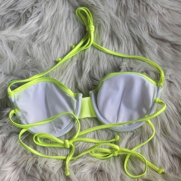 Yellow Bikini (Neon) - Picture 8 of 9